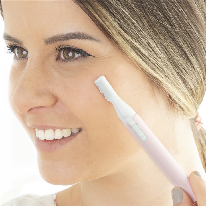 InnovaGoods Faderm Dermaplaning & Trimmer v:8265008 InnovaGoods Faderm Dermaplaning & Trimmer v:8265008