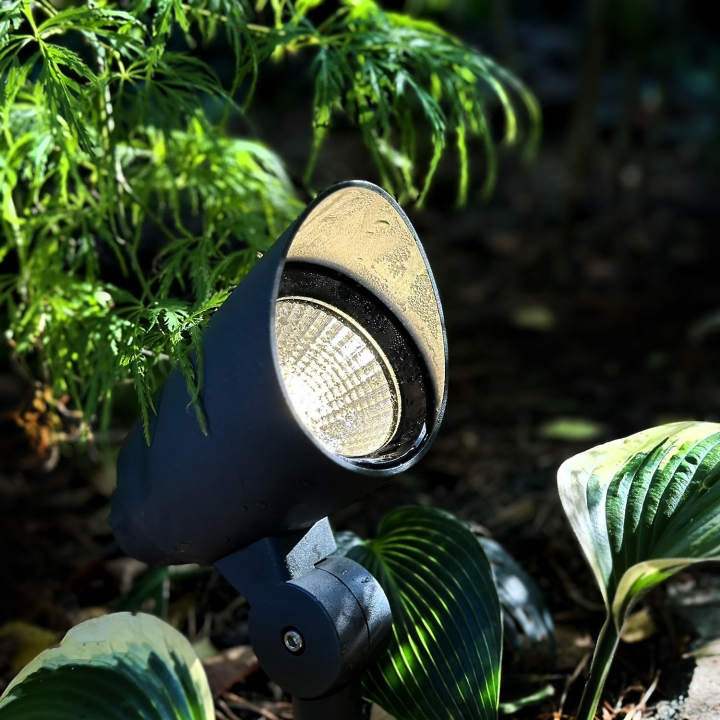 LightsOn Cosmo Markspot 10W 1000lm Grå v:9285314 LightsOn Cosmo Markspot 10W 1000lm Grå v:9285314