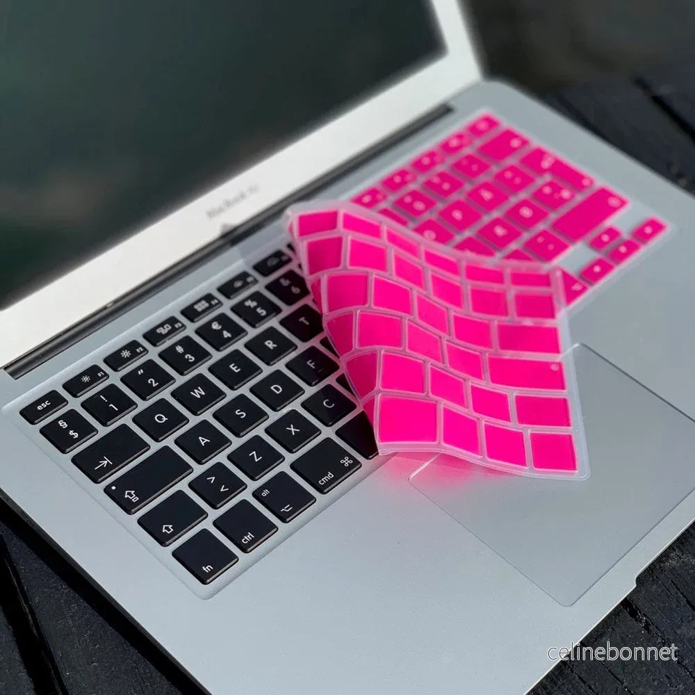 Philbert MacBook Pro 17" / Pro 15" Retina / Pro 15" / Pro 13" Retina / v:3789777 Philbert MacBook Pro 17" / Pro 15" Retina / Pro 15" / Pro 13" Retina / v:3789777