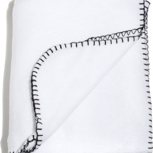 Nightingale Fleeceteppe 130x170cm Hvit v:8680145 Nightingale Fleeceteppe 130x170cm Hvit v:8680145